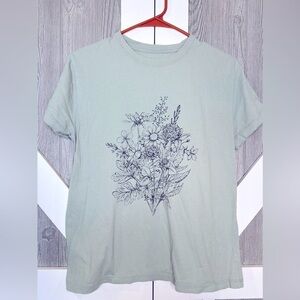 D23.03 FIFTH SUN 100% Cotton Floral Graphic T-Shirt in Light Green Small